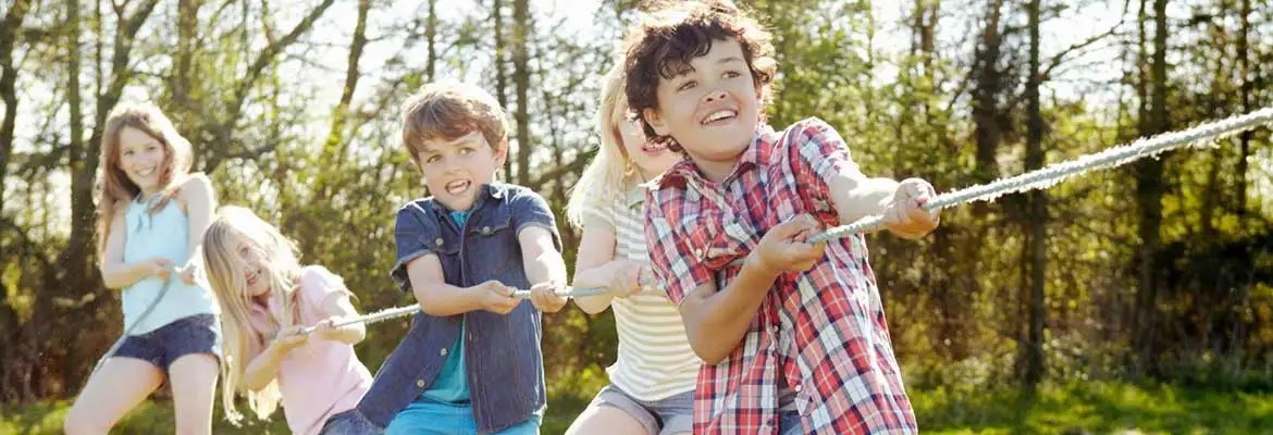 Brincadeiras para Recreação Infantil Brincadeiras para Recreação Infantil